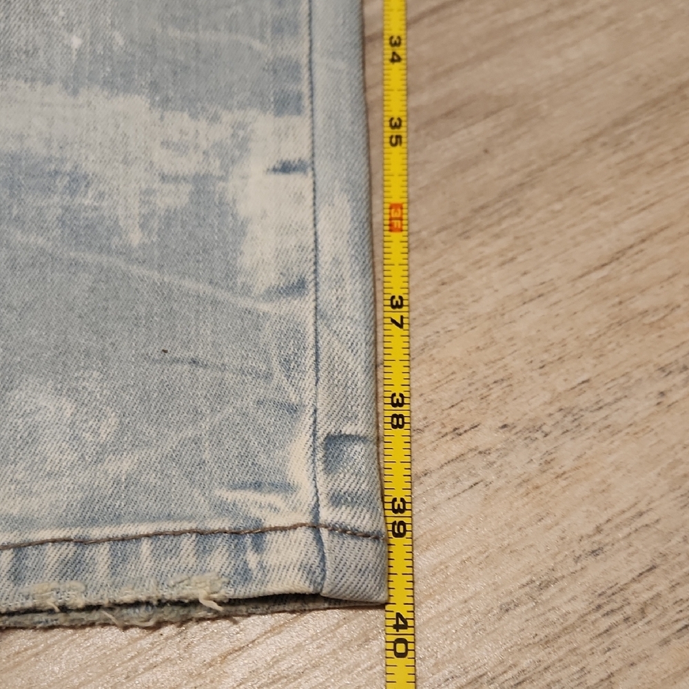 Smoke Rise Distressed Skinny Jeans - Picture 7 of 12